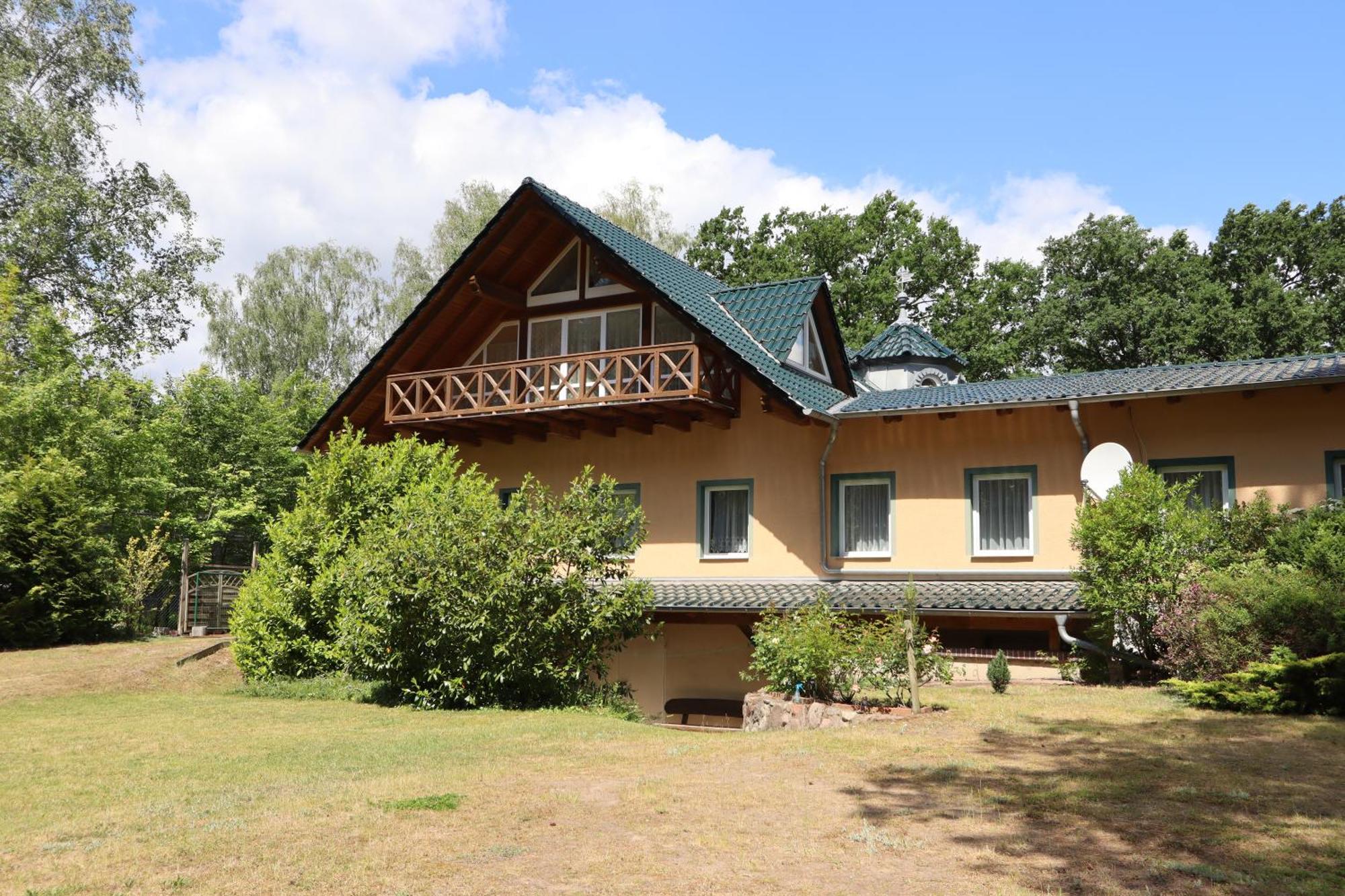 Ferienhaus Star Villa-Paelitzsee Grosszerlang エクステリア 写真